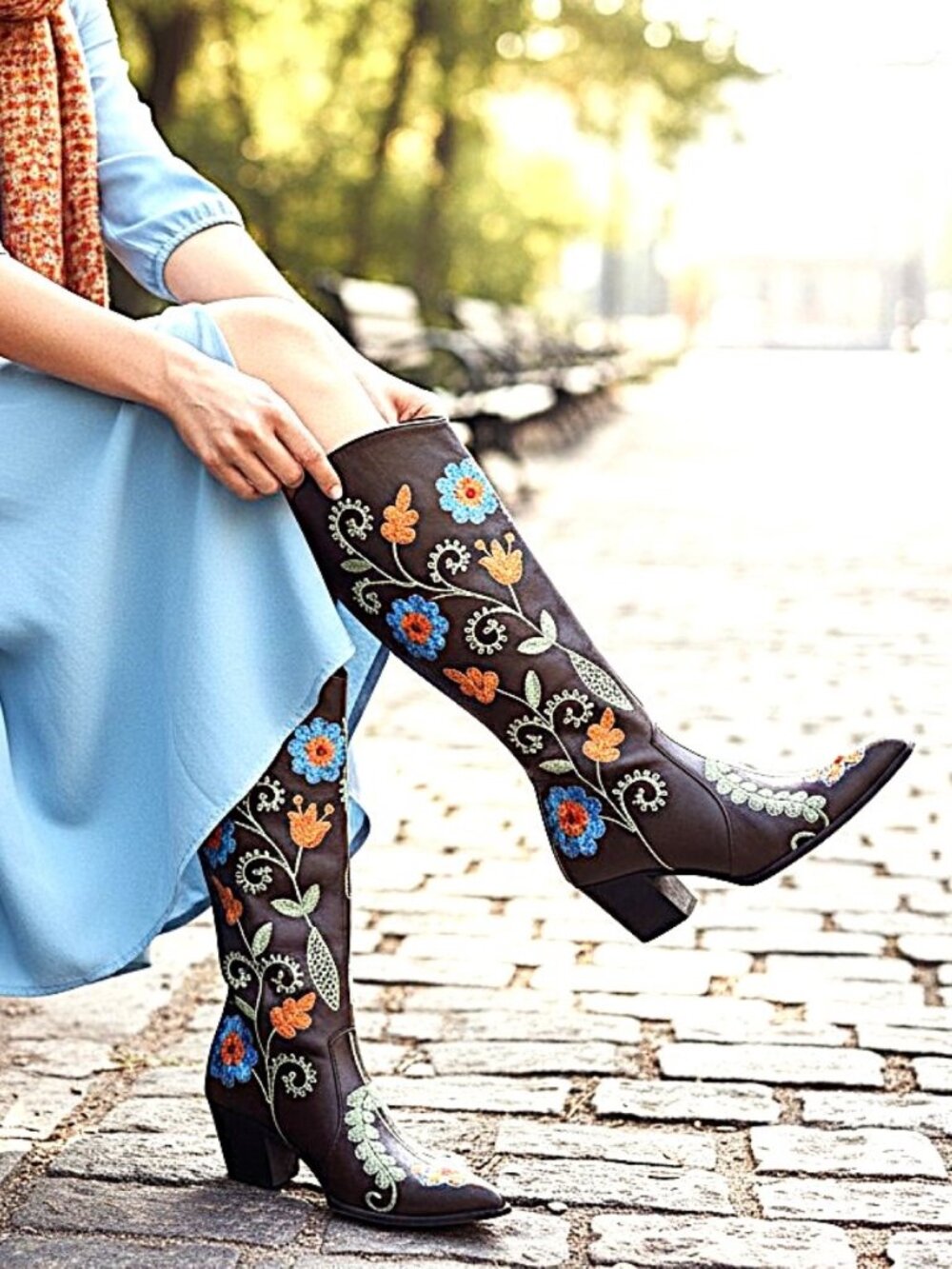 Vintage Turkish Embroidered Leather Boots • Galeri Cengiz • Size 39